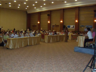 11 - 14 Eyll 2008 tarihleri arasnda Girne Acapulca Tatil Kynde, Kbrs niversiteli Kadnlar Derneinin ev sahipliinde dzenlenen UWE 